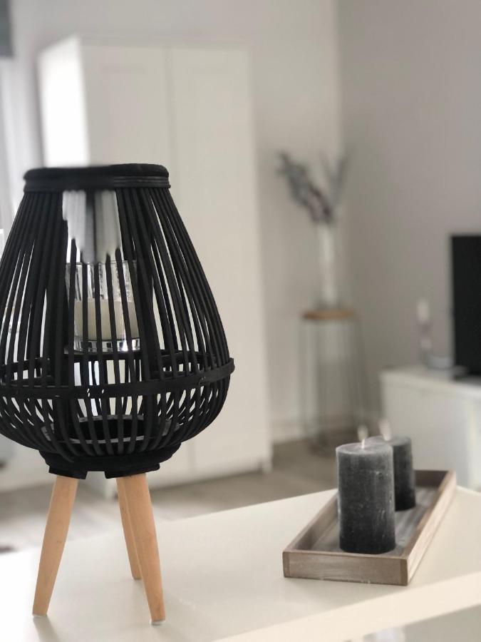 Body Kult Loft - Modernes Appartement Mit 2 Separaten Schlafzimmern Zwickau Dış mekan fotoğraf